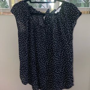 Kohl’s Lauren Conrad collection size medium black top